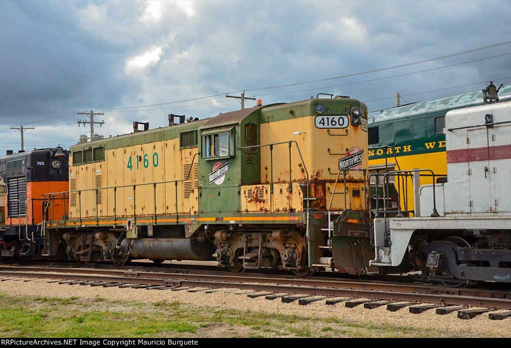 Chicago & North Western GP-7R